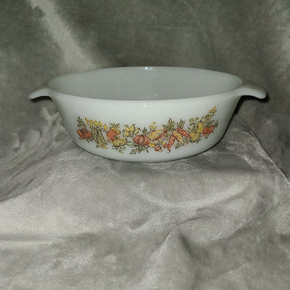 VINTAGE Fire King 1 QT. Casserole 436 Harvest Vege